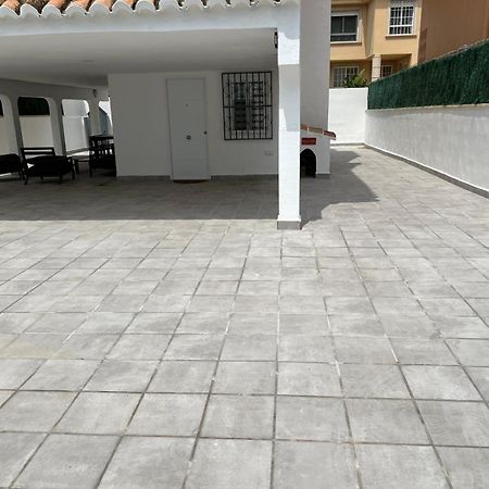Beachfront Vila Βαλένθια Εξωτερικό φωτογραφία