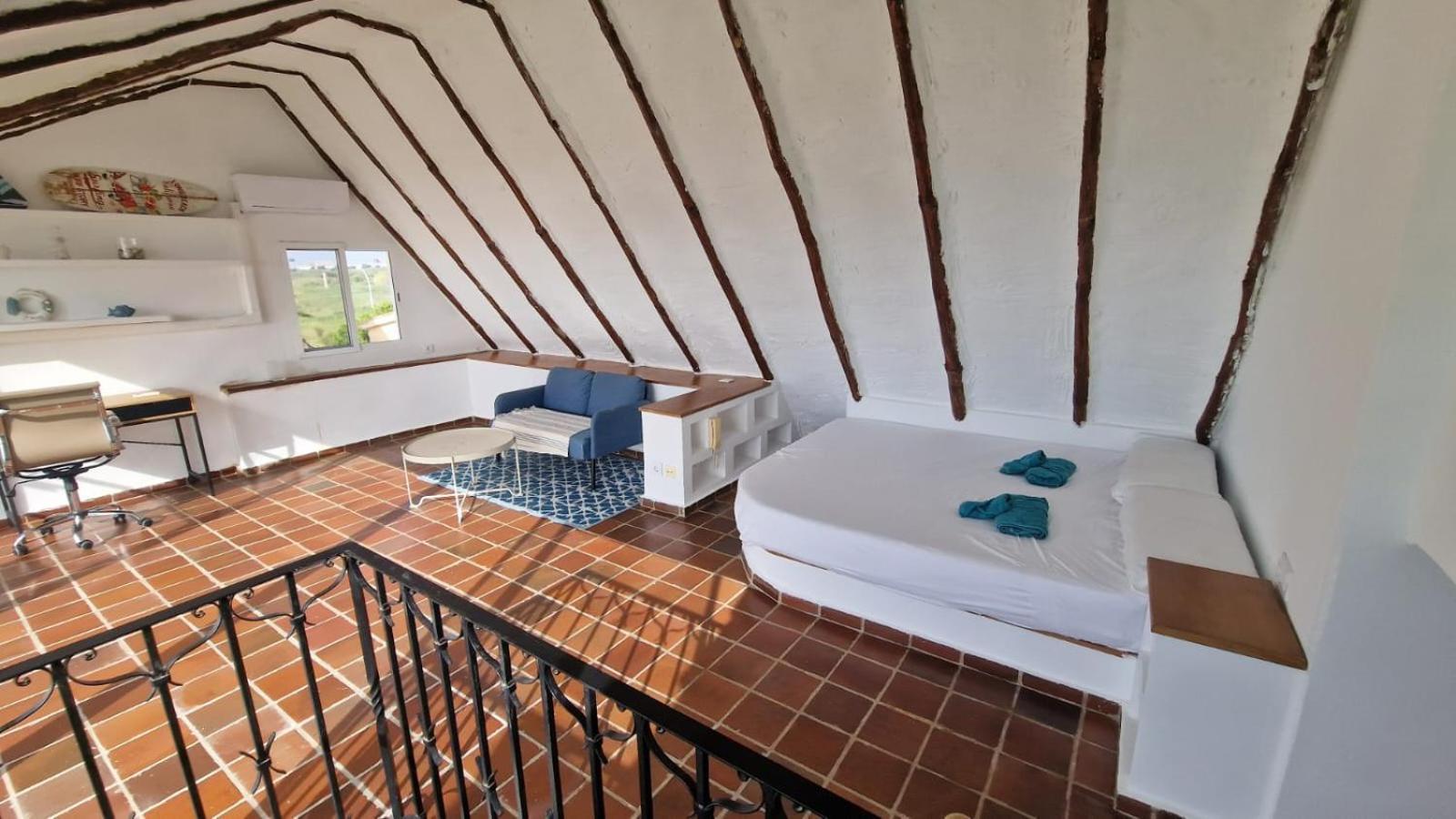 Beachfront Vila Βαλένθια Εξωτερικό φωτογραφία