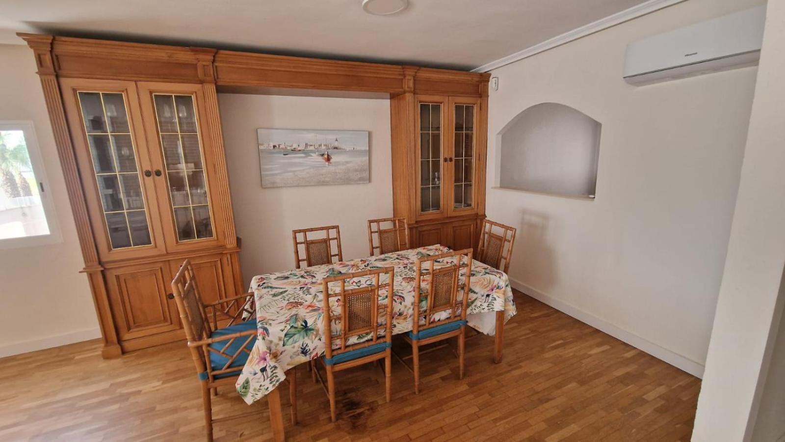 Beachfront Vila Βαλένθια Εξωτερικό φωτογραφία