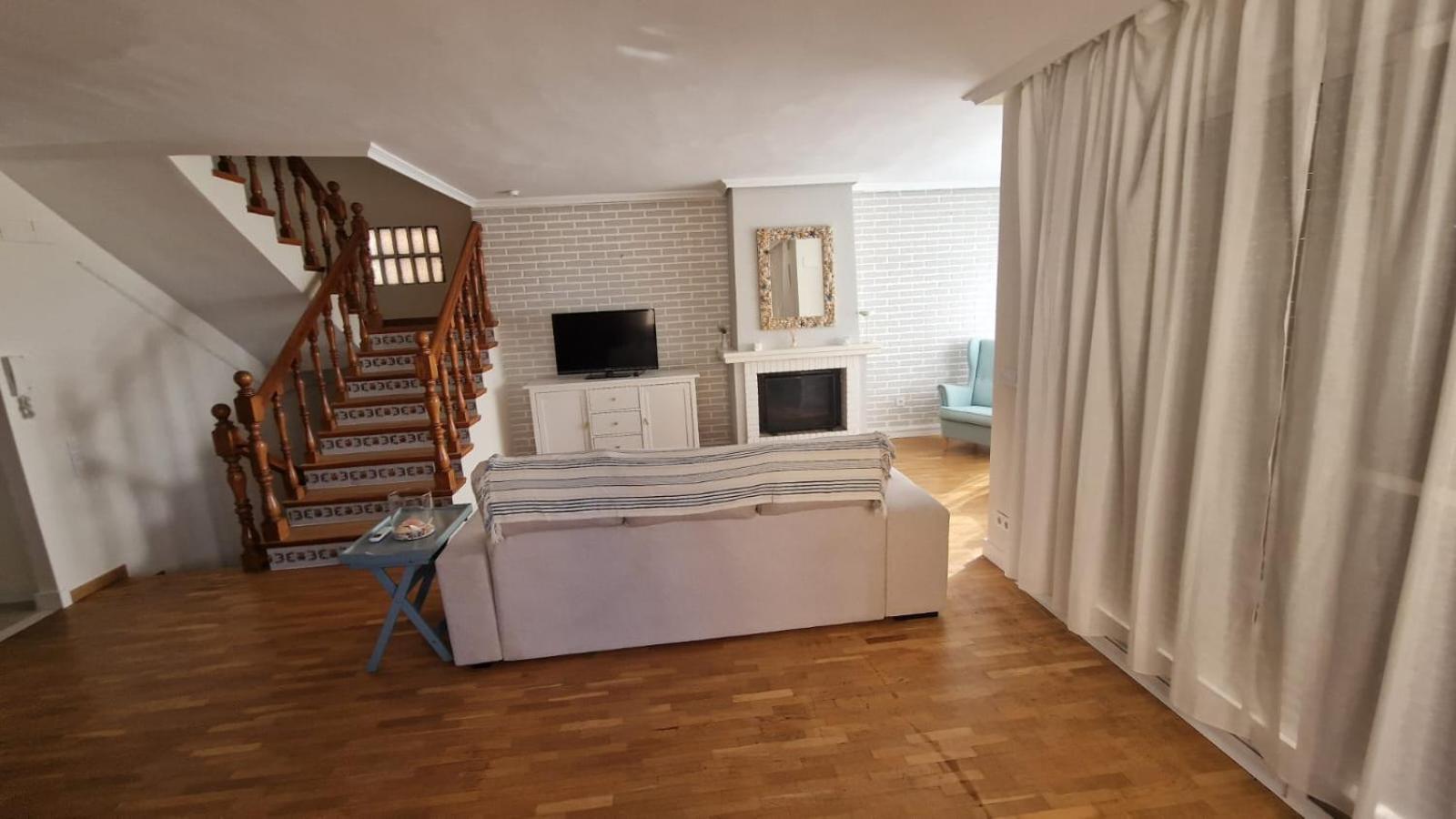 Beachfront Vila Βαλένθια Εξωτερικό φωτογραφία