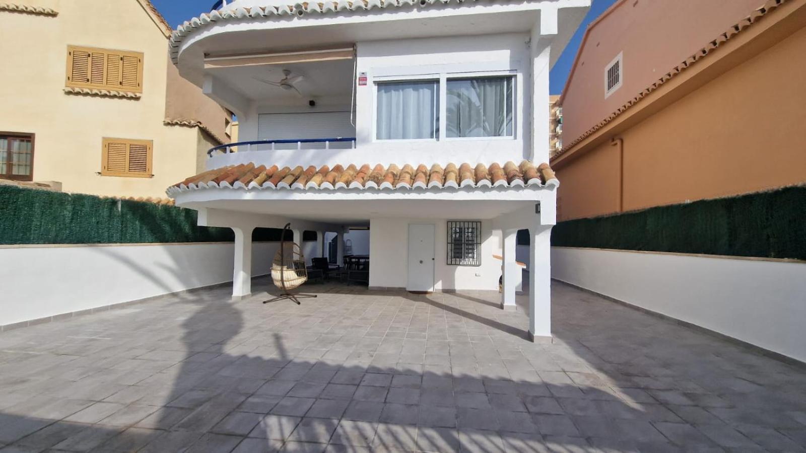 Beachfront Vila Βαλένθια Εξωτερικό φωτογραφία