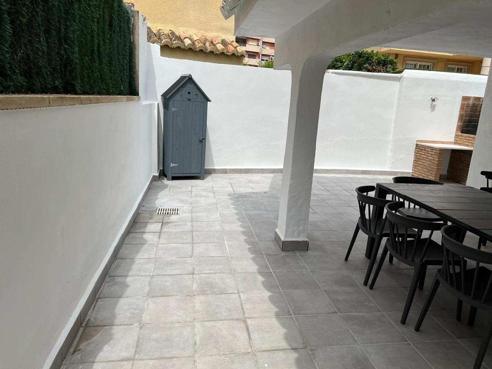 Beachfront Vila Βαλένθια Εξωτερικό φωτογραφία